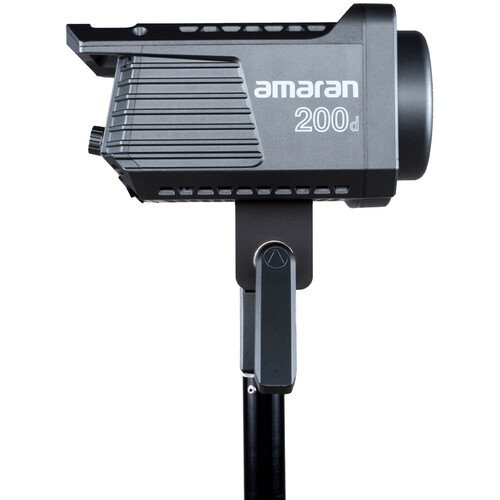 Aputure-Amaran-200d-LED-daylight-001.jpg